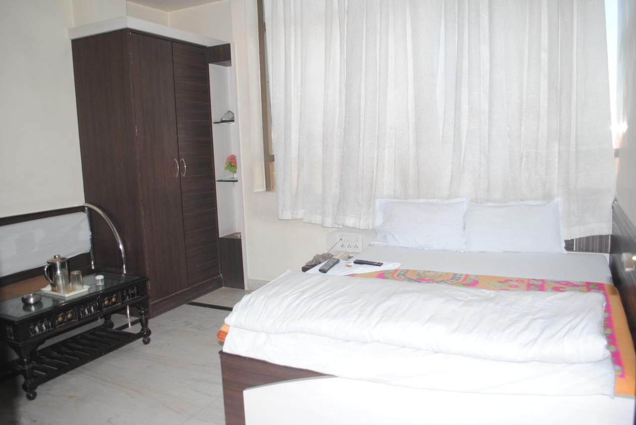 Nawalgarh Hotel Vinayak Palace מראה חיצוני תמונה