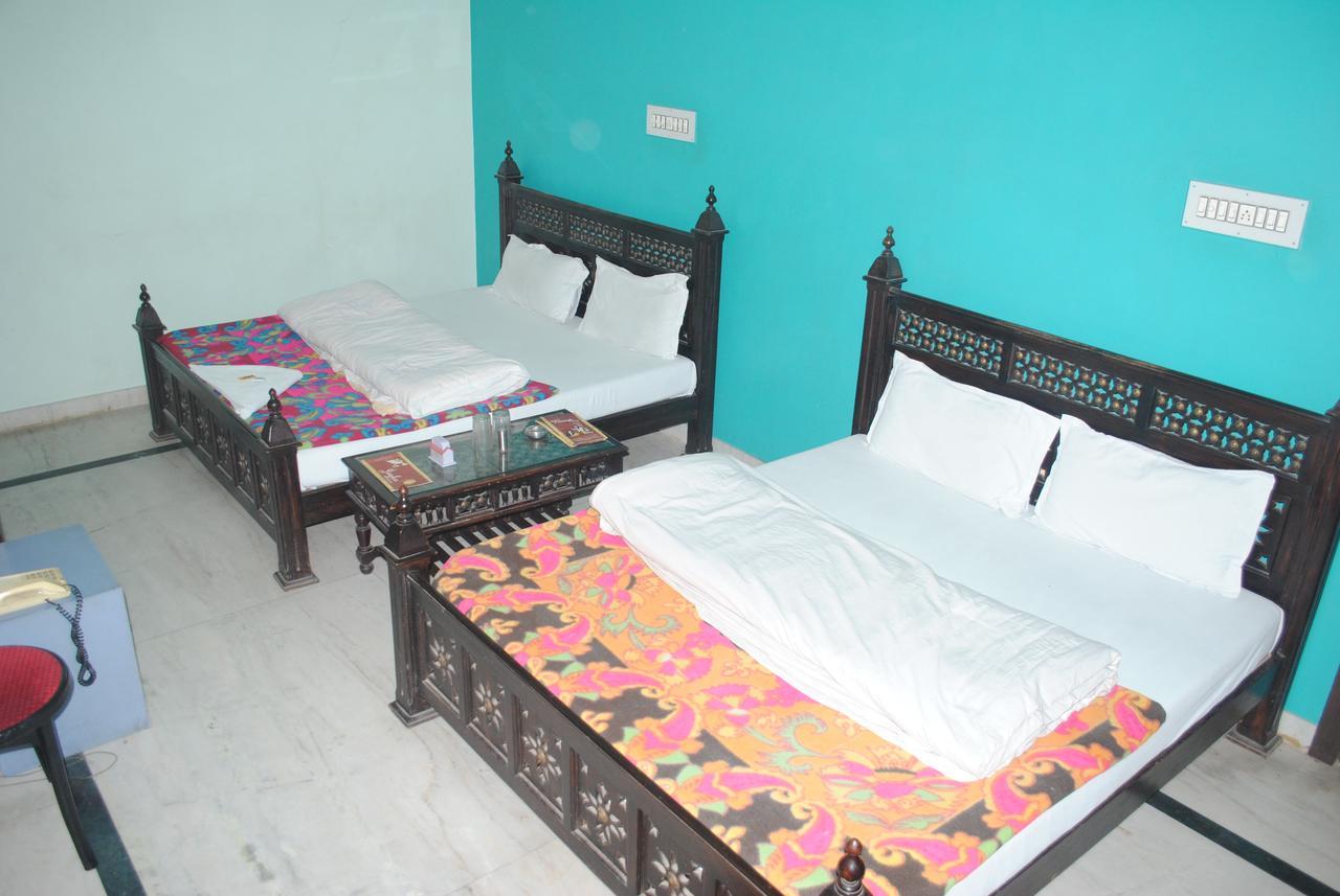 Nawalgarh Hotel Vinayak Palace מראה חיצוני תמונה